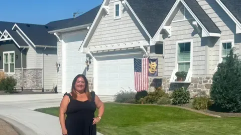 Could the American Interest Rate Reduction Revive the Housing Sector?